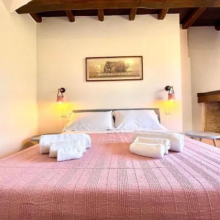 Le Corti Sarde Countryside 아파트