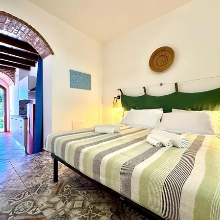 Le Corti Sarde Countryside アパート *